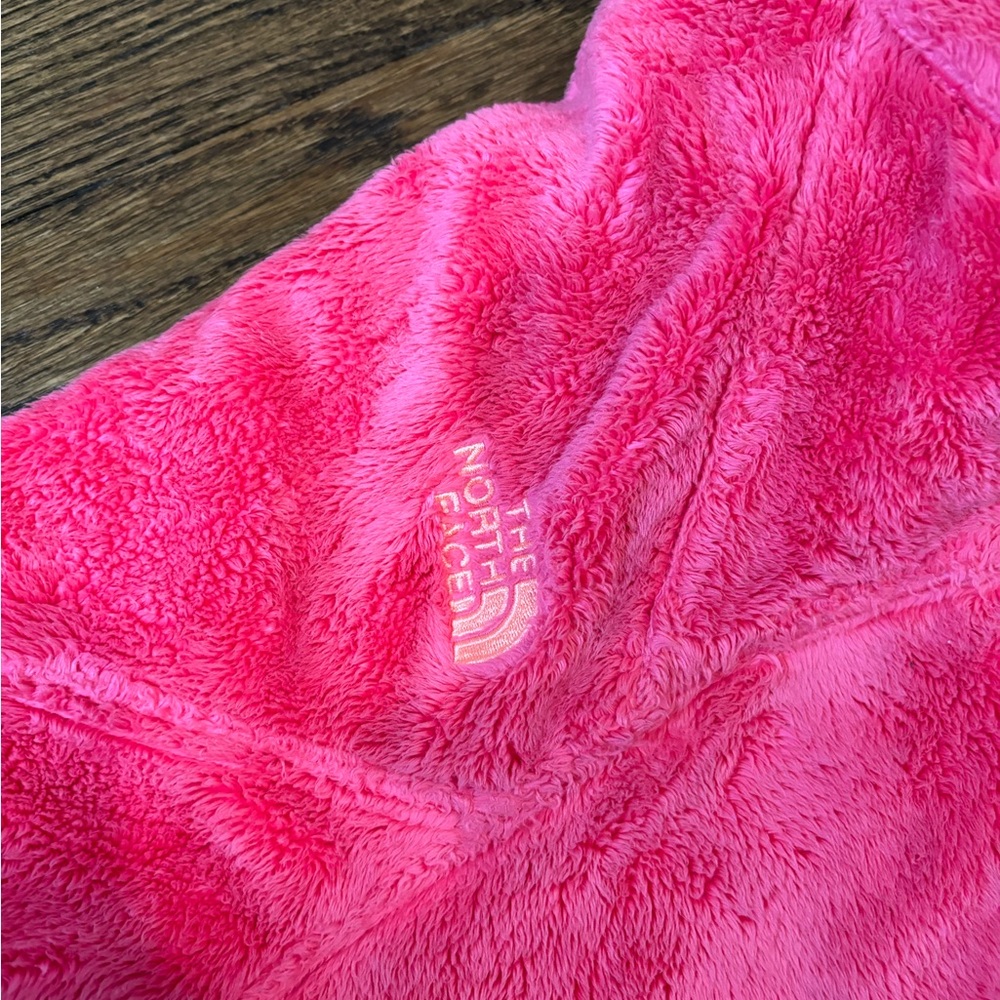 The North Face Vibrant Pink Fleece Jacket - Picture 5 of 5